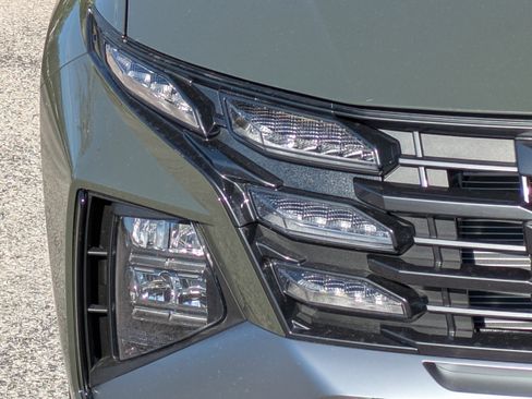 Certified 2026 Hyundai Tucson SE FWD image 7