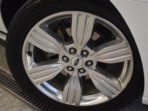 Used 2024 Ford Expedition Max Platinum AWD/4WD image 30