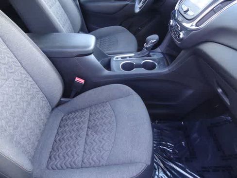 Used 2024 Chevrolet Equinox LT FWD image 14