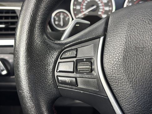 Used 2016 BMW 328i xDrive Sedan AWD/4WD image 18