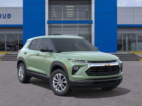 New 2026 Chevrolet TrailBlazer LS w/ LS Convenience Package AWD/4WD image 7