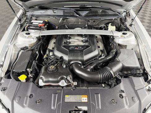 Used 2014 Ford Mustang GT w/ GT Track Package RWD image 19