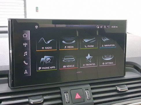 Used 2023 Audi Q5 2.0T Premium w/ Convenience Package image 20