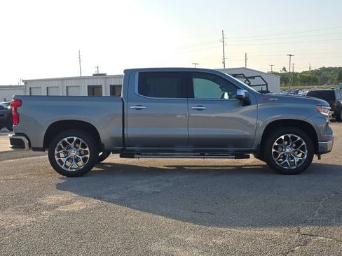 Used 2026 Chevrolet Silverado 1500 LTZ w/ LTZ Premium Package AWD/4WD image 6