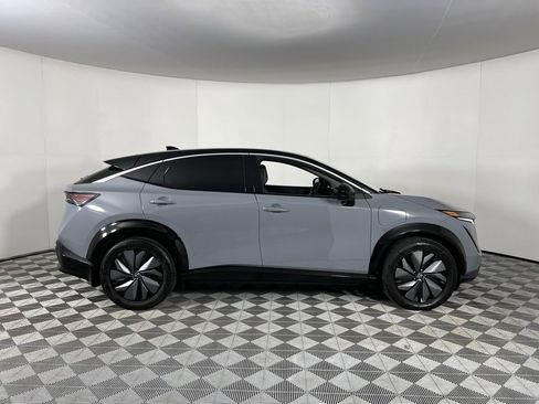 Used 2024 Nissan Ariya FWD image 5