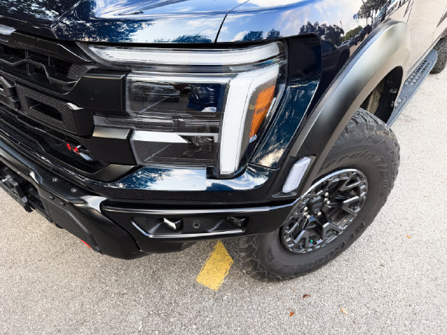 Used 2024 Ford F150 Raptor w/ Equipment Group 803A Raptor R AWD/4WD image 7