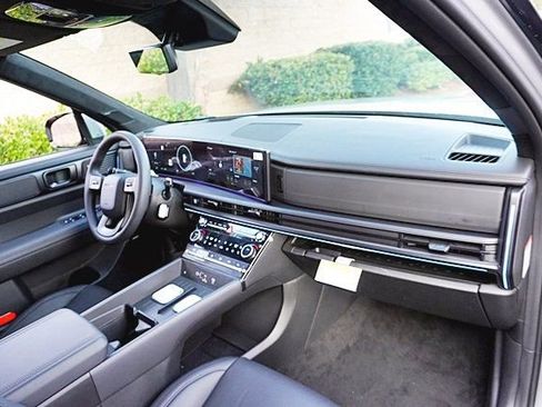 New 2026 Hyundai Santa Fe Calligraphy image 12