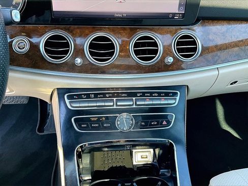 Used 2018 Mercedes-Benz E 300 w/ Premium 1 Package image 14