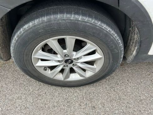 Used 2020 Kia Sorento L image 11