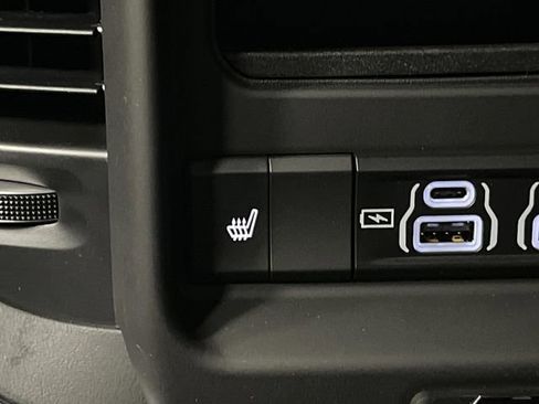 New 2026 RAM 1500 Laramie w/ Night Edition image 36