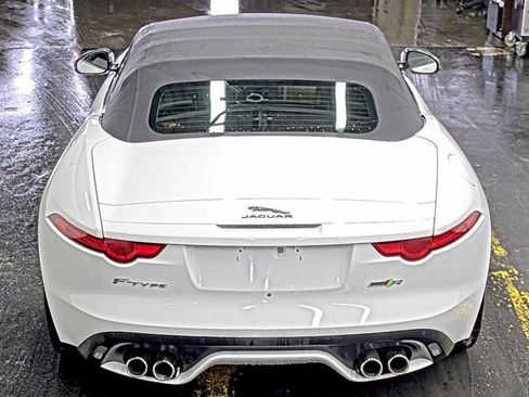 Used 2016 Jaguar F-TYPE R image 4
