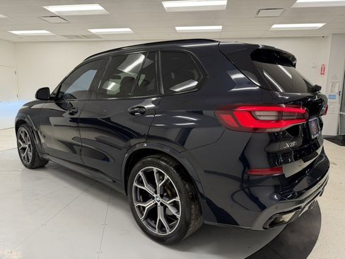 Used 2023 BMW X5 xDrive40i w/ Executive Package image 5