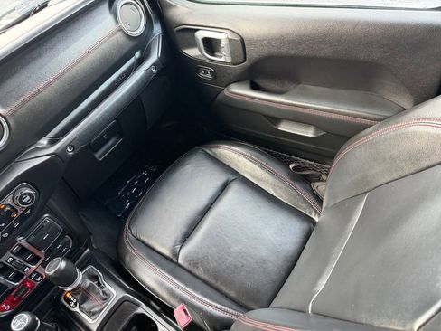 Used 2020 Jeep Gladiator Rubicon AWD/4WD image 23