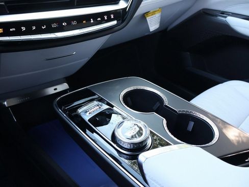 New 2026 Cadillac Lyriq Luxury image 27