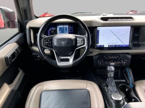 Used 2023 Ford Bronco Wildtrak AWD/4WD image 6