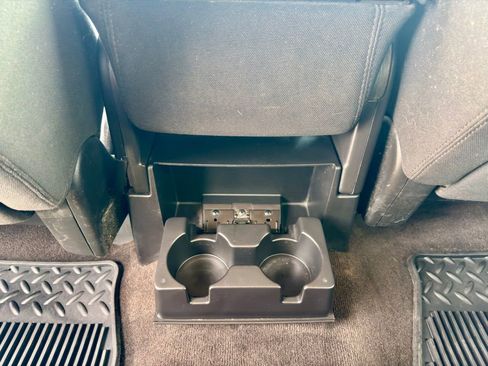 Used 2011 GMC Sierra 2500 SLE w/ SLE Preferred Package image 23