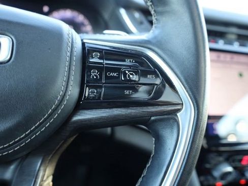 Used 2022 Jeep Grand Cherokee L Overland image 28