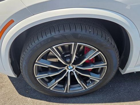 Certified 2024 BMW X5 xDrive40i w/ Executive Package AWD/4WD image 11