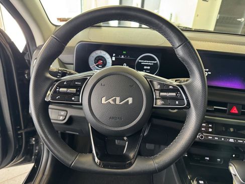 Used 2024 Kia Seltos SX w/ SX Sunroof Package image 12