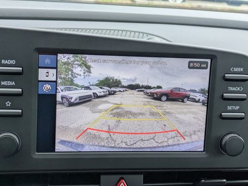 New 2026 Hyundai Elantra SEL Sport FWD image 21