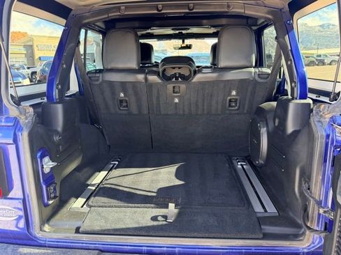 Used 2019 Jeep Wrangler Unlimited Rubicon image 12