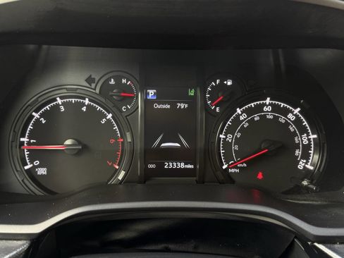 Used 2024 Toyota 4Runner SR5 RWD image 38