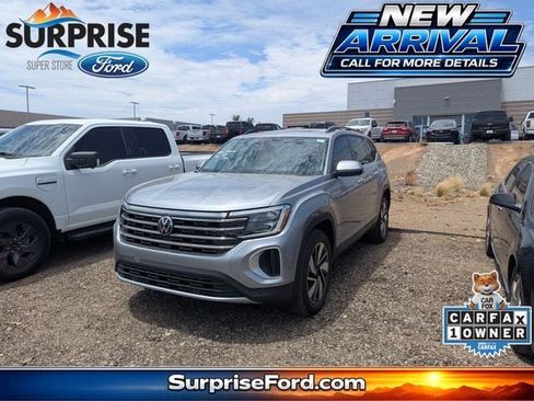 Used 2024 Volkswagen Atlas SE w/ Panoramic Sunroof Package FWD image 1