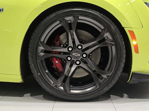 Used 2020 Chevrolet Camaro SS image 13