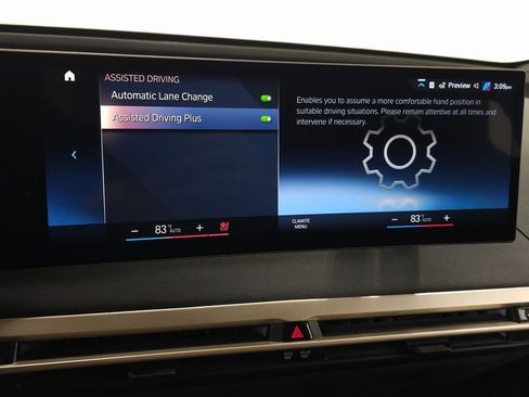 Used 2023 BMW iX xDrive50 w/ Convenience Package image 29