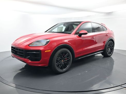 Certified 2026 Porsche Cayenne GTS image 1