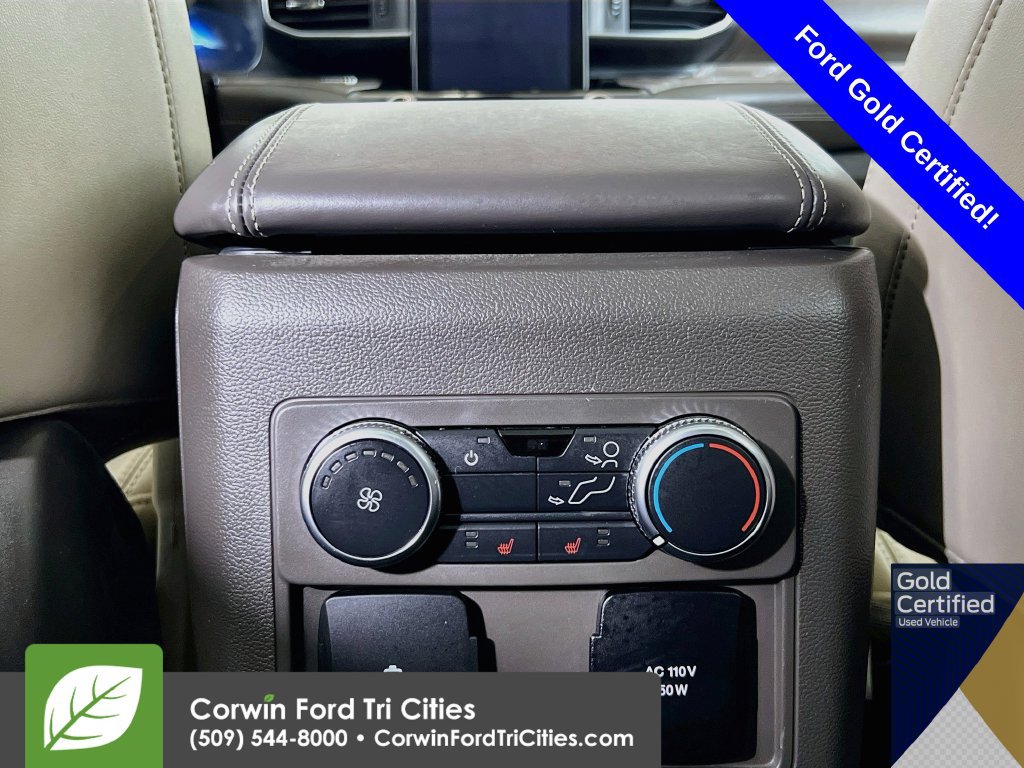 Used 2021 Ford Explorer Platinum w/ Premium Technology Package AWD/4WD image 31