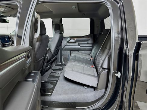 Used 2025 Chevrolet Silverado 1500 LT image 22