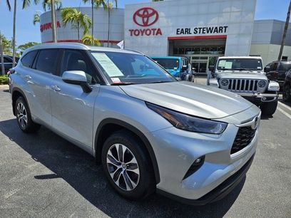 Certified 2024 Toyota Highlander XLE