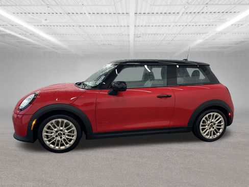 Certified 2025 MINI Cooper 2-Door Hardtop FWD image 2