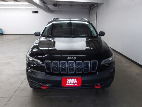 Used 2020 Jeep Cherokee Trailhawk w/ Cold Weather Group AWD/4WD image 6