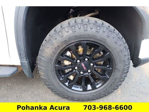 Used 2022 GMC Sierra 1500 AT4X image 29