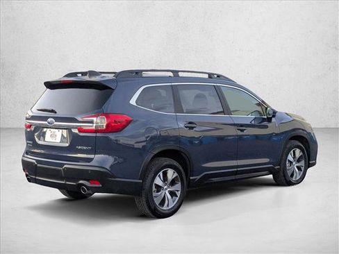 Certified 2024 Subaru Ascent Premium w/ Convenience Package image 5