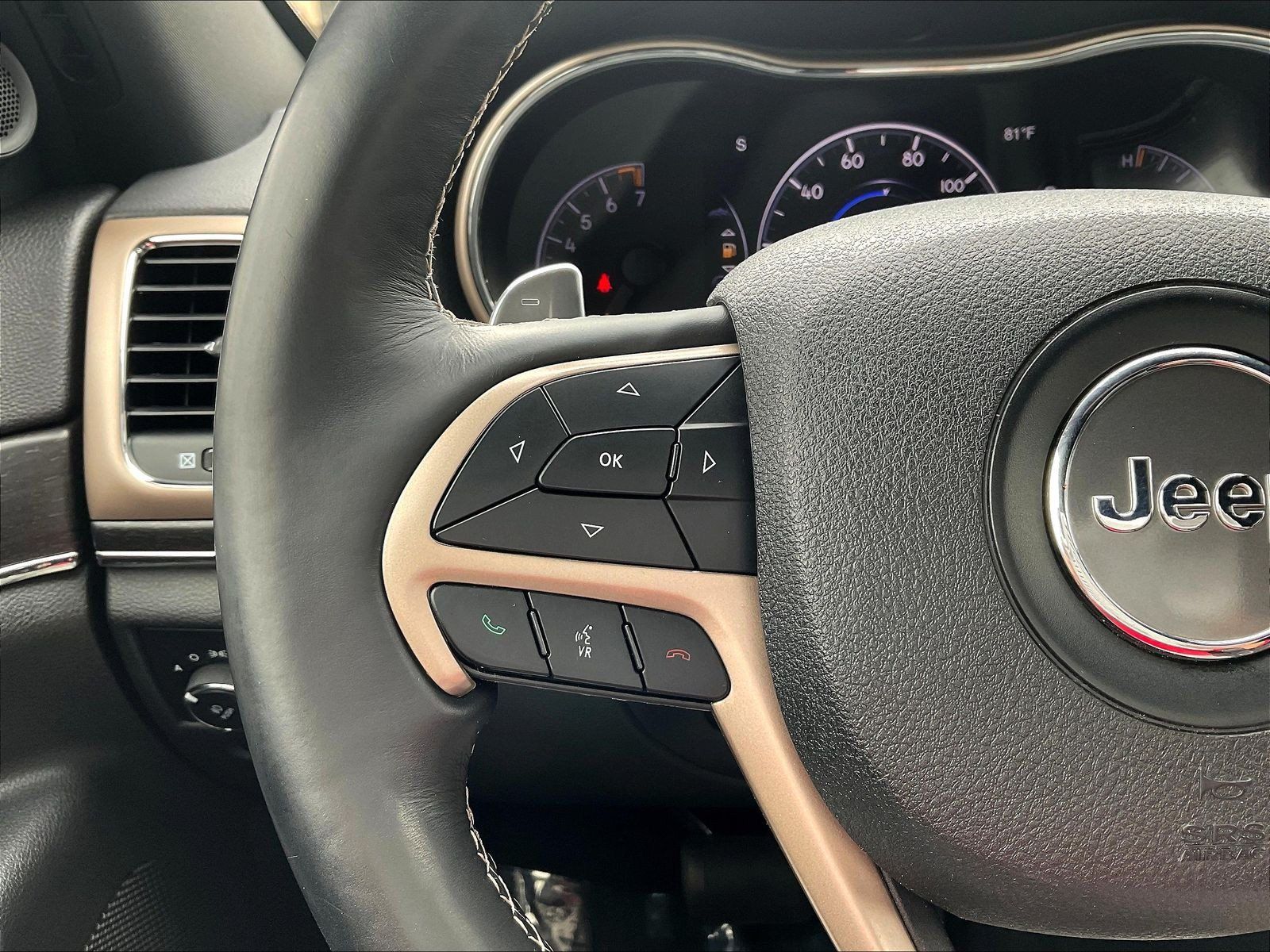 Used 2017 Jeep Grand Cherokee Limited AWD/4WD image 11