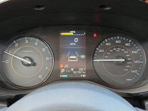 Used 2023 Subaru Crosstrek 2.0i Premium image 23