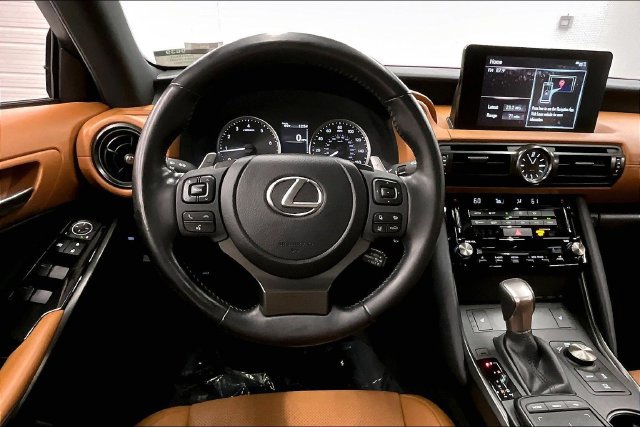Used 2024 Lexus IS 350 F Sport RWD image 5