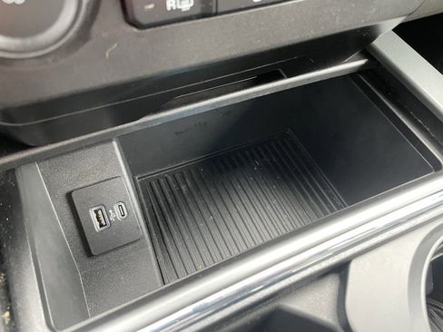 Used 2020 Ford F250 XLT w/ XLT Premium Package image 12