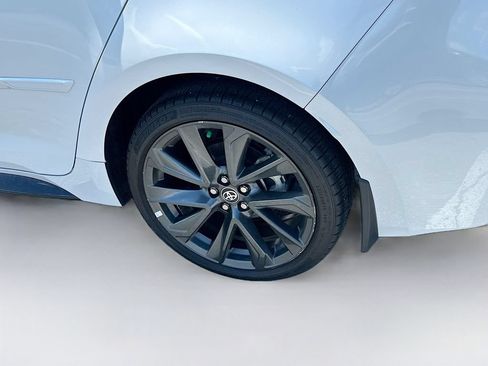 Used 2025 Toyota Corolla SE w/ Convenience Package FWD image 36