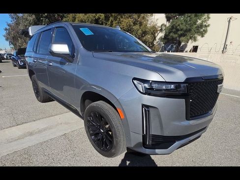 Used 2023 Cadillac Escalade Sport Platinum w/ LPO, ONYX Package image 3