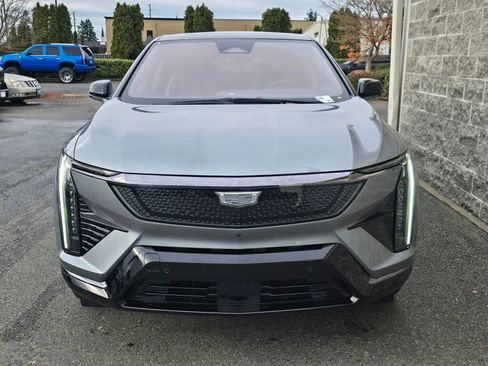 New 2026 Cadillac Optiq Sport 1 image 12