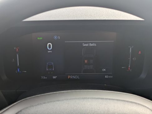 New 2025 Ford Maverick XL image 22