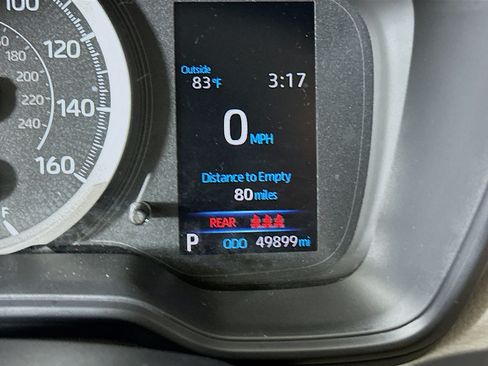 Used 2020 Toyota Corolla LE FWD image 18