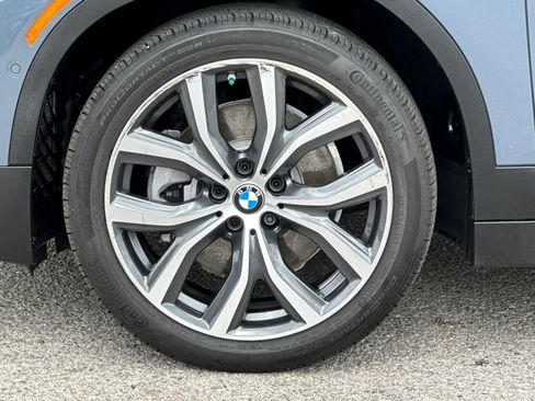 Used 2023 BMW X2 sDrive28i w/ Premium Package FWD image 32