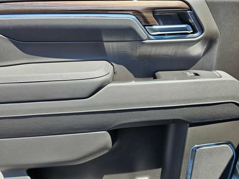 New 2026 Chevrolet Silverado 1500 LT Trail Boss w/ LT Trail Boss Premium Package AWD/4WD image 16