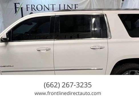 Used 2015 GMC Yukon XL Denali w/ Touring Package AWD/4WD image 4