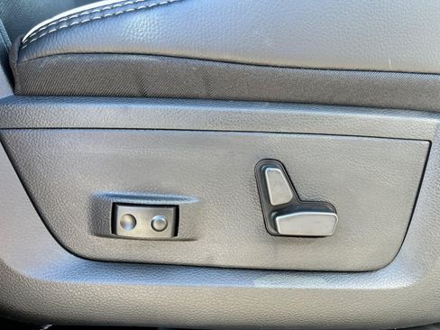 New 2026 RAM 2500 Laramie AWD/4WD image 29